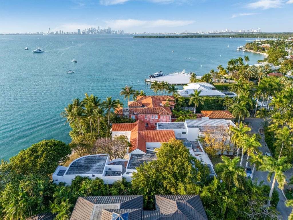 Miami. 51% Cash. The Unstoppable Liquidity of 2026
